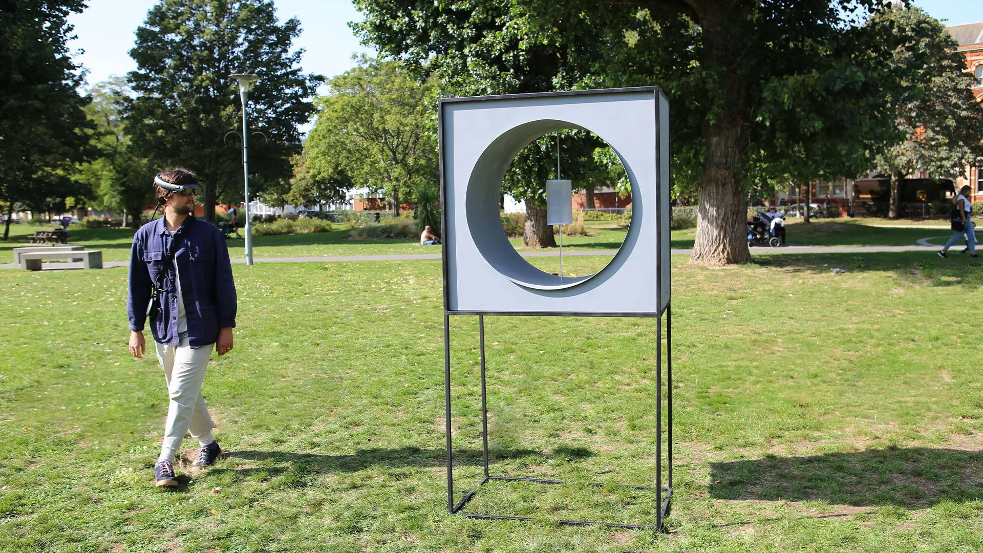 Studio Above&Below — CREATIVE APPLICATIONS: Digital Atmosphere – a Mixed Reality sculpture reacting to air pollution in real time